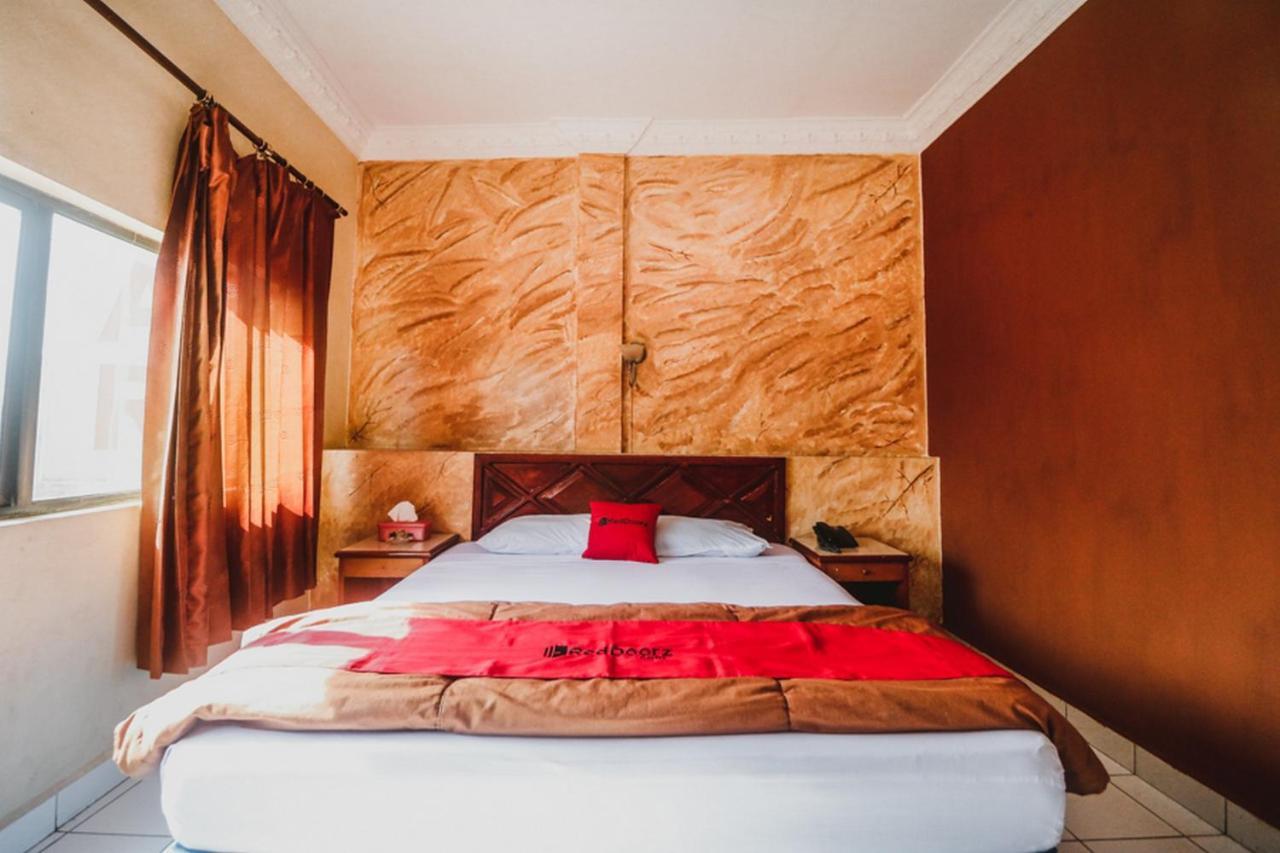 Reddoorz Plus Near Jambi Prima Mall Dış mekan fotoğraf