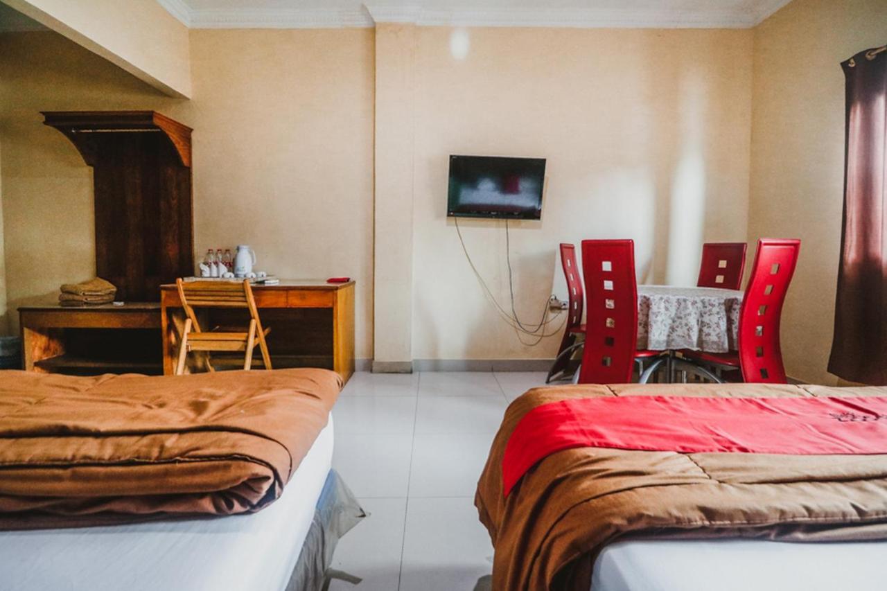Reddoorz Plus Near Jambi Prima Mall Dış mekan fotoğraf