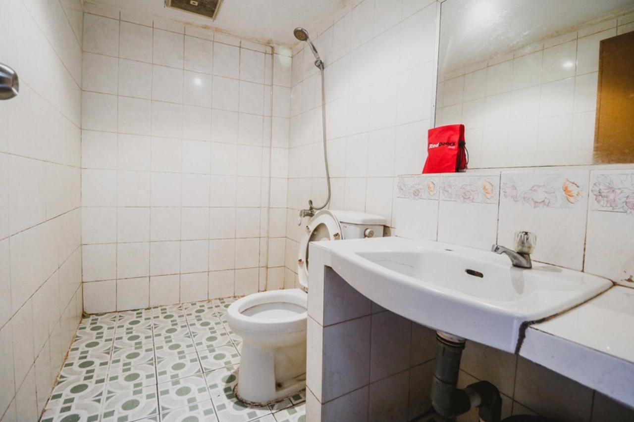 Reddoorz Plus Near Jambi Prima Mall Dış mekan fotoğraf
