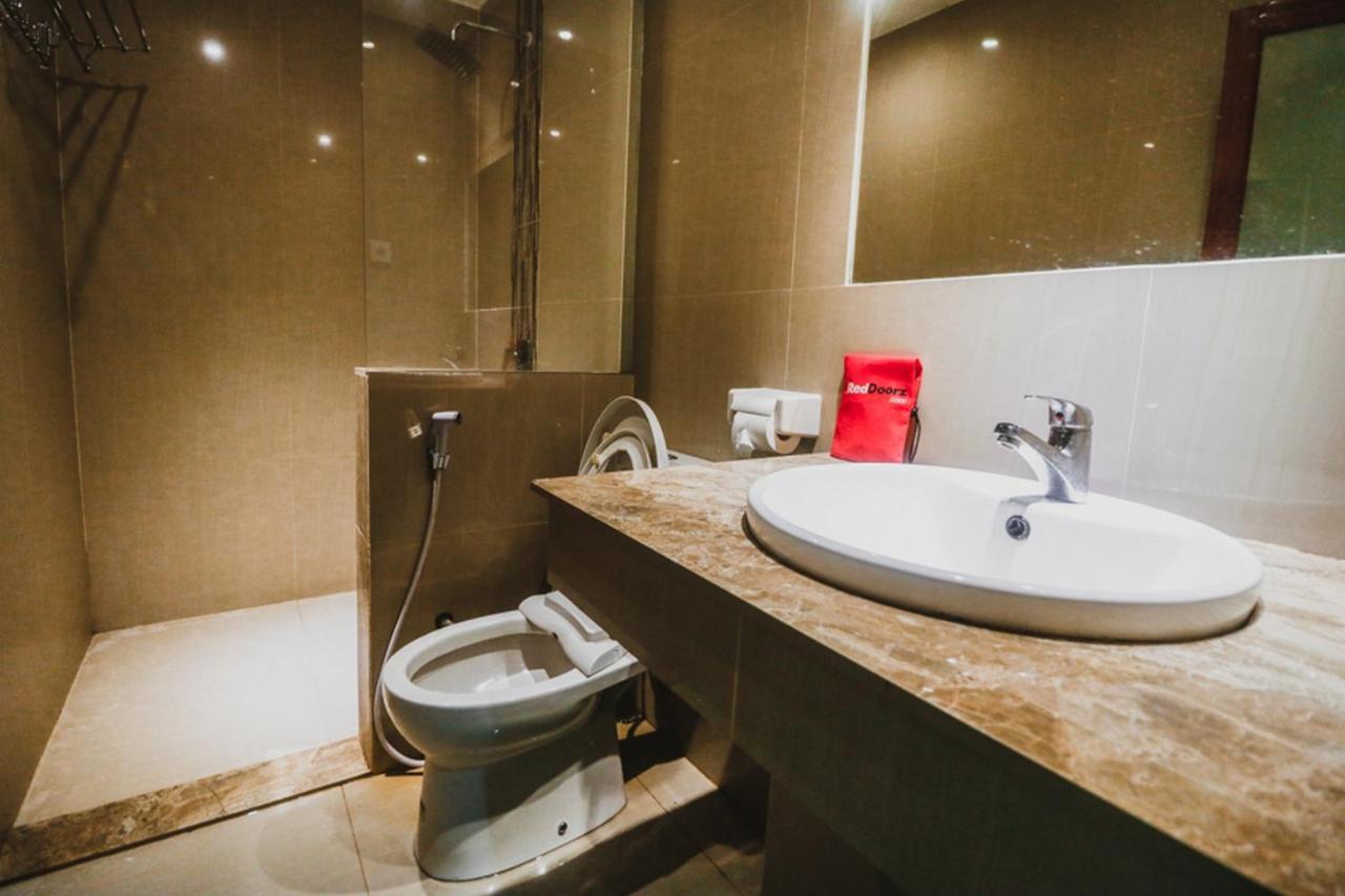 Reddoorz Plus Near Jambi Prima Mall Dış mekan fotoğraf